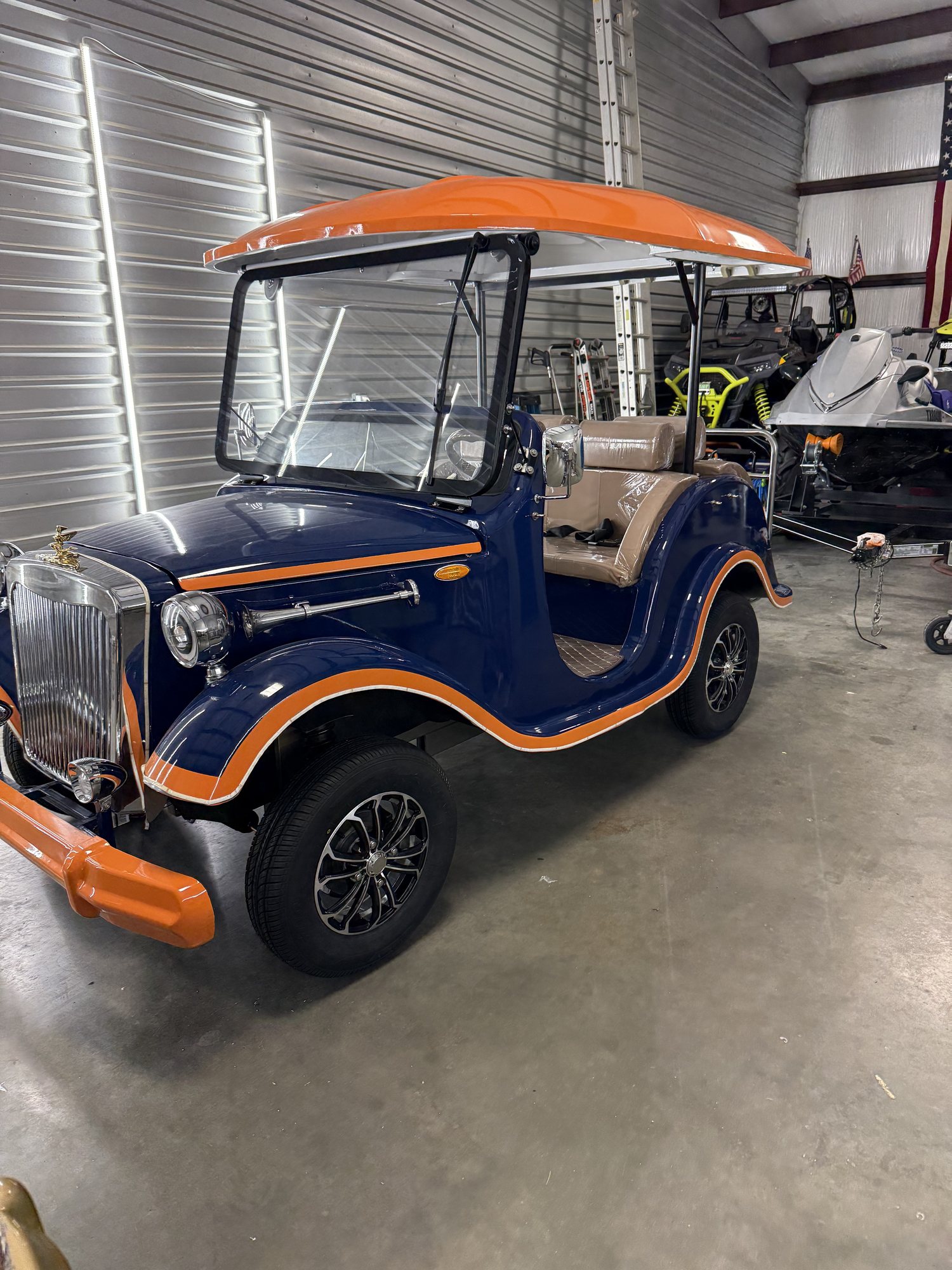 Navy and orange cart in the S² shop